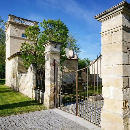 La Chapelle Du Domaine De Choisy Abzac (Gironde)